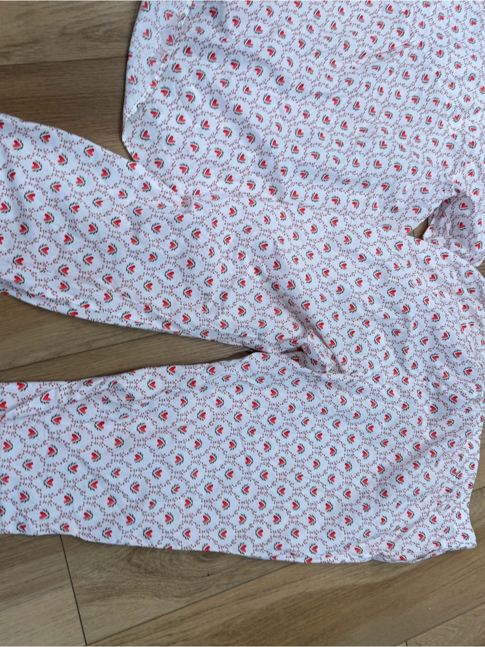 Old Navy White and Red heart Floral Pajama Set - 100% Cotton - Picture 9 of 9